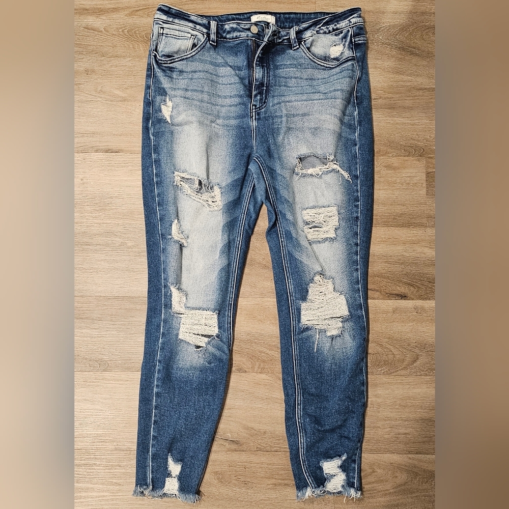 Kancan Women's Distressed Jeans, Size 32